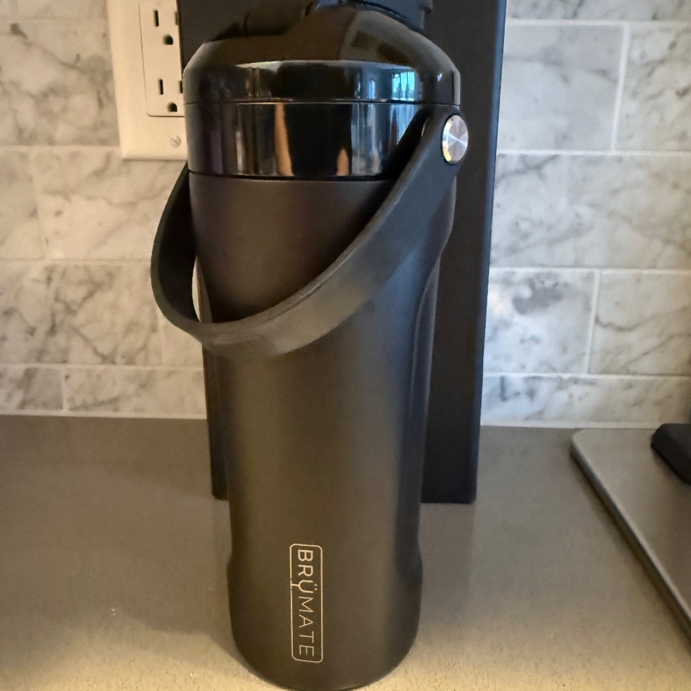 Brumate multishaker